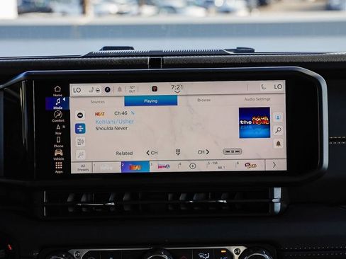 New 2026 Jeep Wrangler Unlimited Sahara AWD/4WD image 17