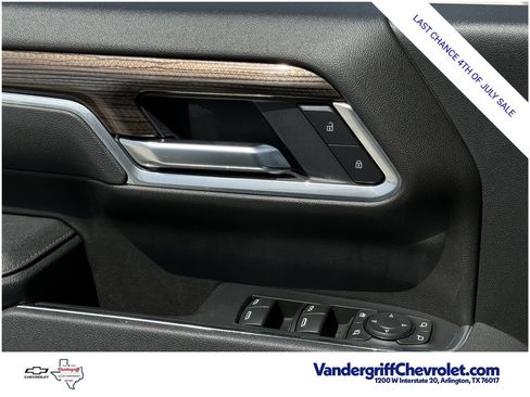 Certified 2025 Chevrolet Silverado 3500 LT w/ Safety Package AWD/4WD image 25