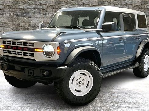 New 2025 Ford Bronco Heritage Edition image 2