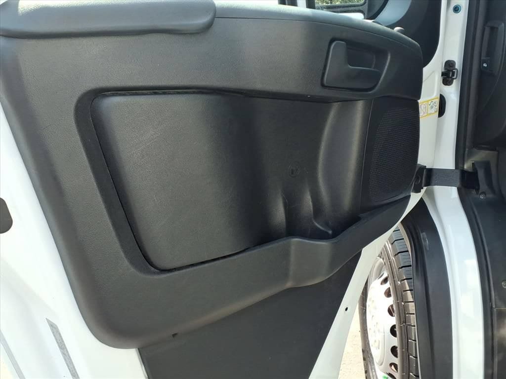 Used 2024 RAM ProMaster 2500 w/ Convenience Group FWD image 20
