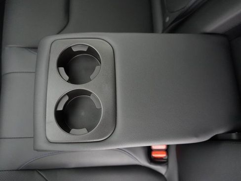 New 2025 Subaru Forester Limited w/ Popular Package image 25