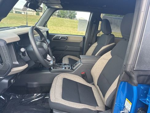 New 2025 Ford Bronco Big Bend AWD/4WD image 22