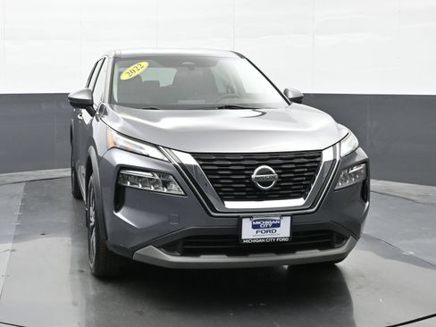 Used 2022 Nissan Rogue SV AWD/4WD image 7