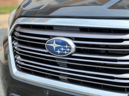 Used 2019 Subaru Ascent Premium AWD/4WD image 9