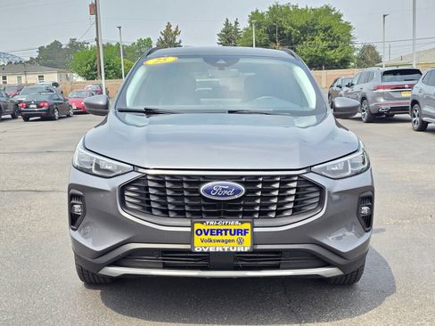 Used 2025 Ford Escape Platinum AWD/4WD image 8