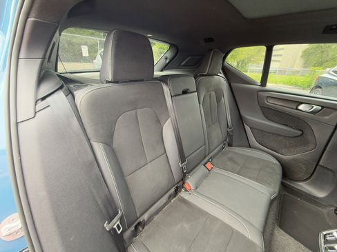 Certified 2023 Volvo XC40 Recharge Plus image 30