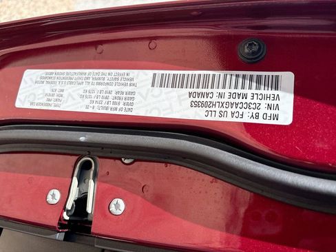 Used 2020 Chrysler 300 Touring w/ Sport Appearance Package image 29