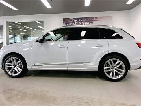 New 2025 Audi Q7 3.0T Premium Plus image 3