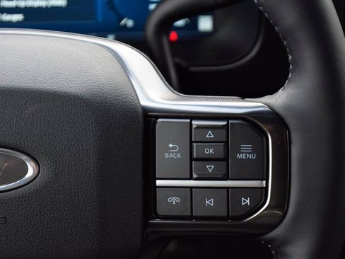 New 2025 Ford F350 Platinum w/ FX4 Off-Road Package image 10