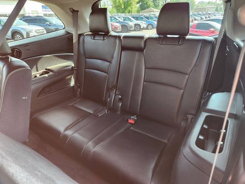 Used 2022 Honda Pilot Special Edition image 13