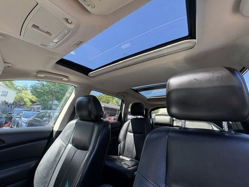 Used 2013 Nissan Pathfinder SL w/ SL Premium Pkg AWD/4WD image 24