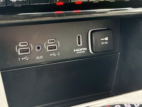 Used 2023 Jeep Grand Cherokee 4xe image 39