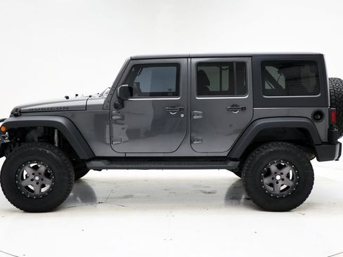Used 2017 Jeep Wrangler Unlimited Rubicon w/ Dual Top Group AWD/4WD image 6