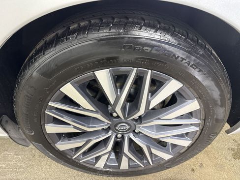 Certified 2024 Nissan Altima 2.5 SV image 5