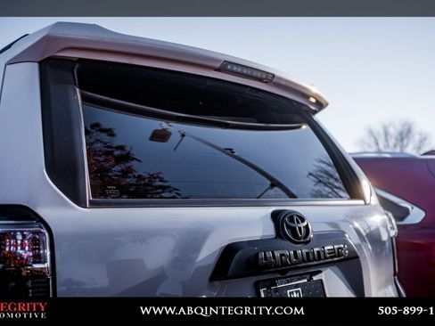 Used 2023 Toyota 4Runner TRD Off-Road image 48