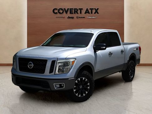 Used 2018 Nissan Titan PRO-4X AWD/4WD image 1