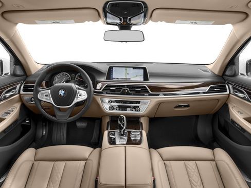 Used 2016 BMW 740i RWD image 7