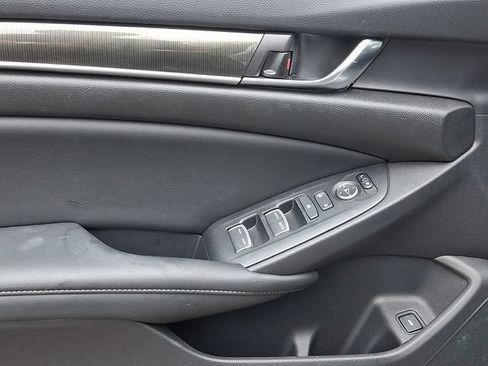 Used 2022 Honda Accord Sport image 13