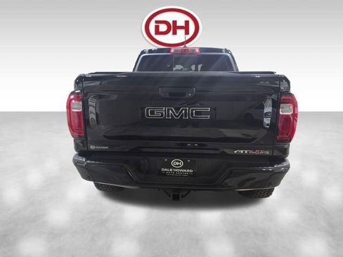 Used 2025 GMC Canyon AT4 w/ AT4X Package AWD/4WD image 13