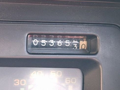 Used 1987 Chevrolet Corvette Convertible image 24