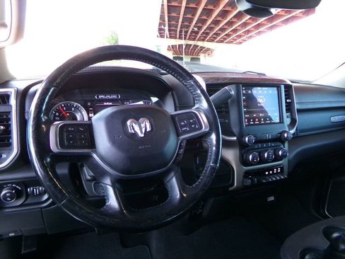 Used 2020 RAM 2500 Laramie AWD/4WD image 10