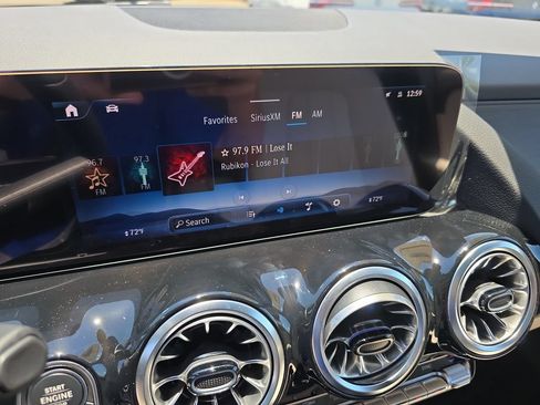 New 2026 Mercedes-Benz GLA 250 4MATIC image 15