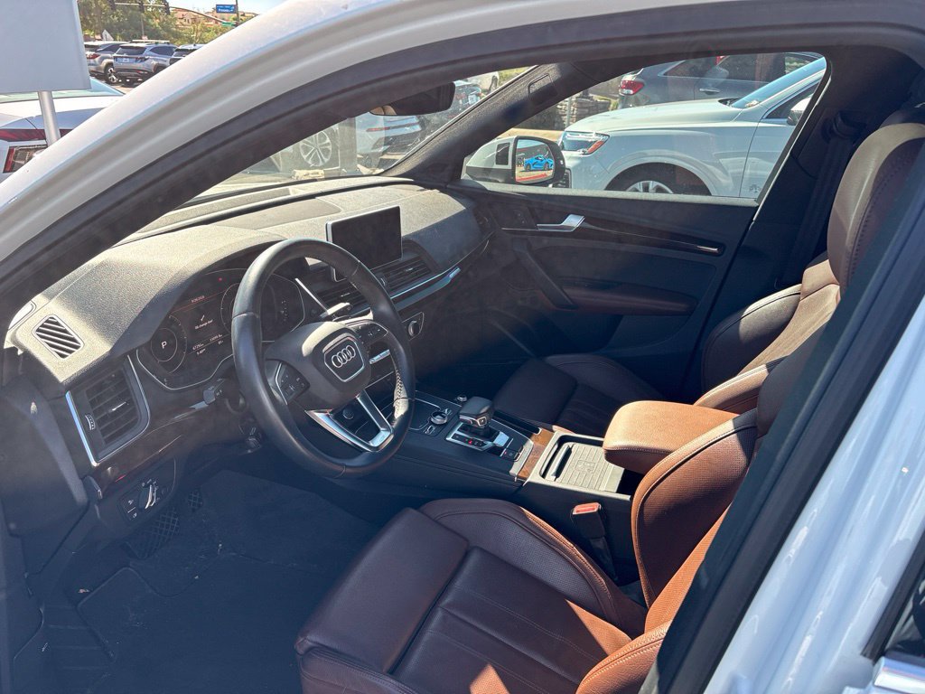 Used 2019 Audi Q5 2.0T Premium Plus w/ Premium Plus Package AWD/4WD image 5