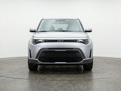 Used 2025 Kia Soul LX w/ LX Technology Package