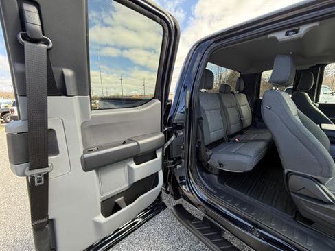 Certified 2022 Ford F150 XL w/ Equipment Group 101A High image 27