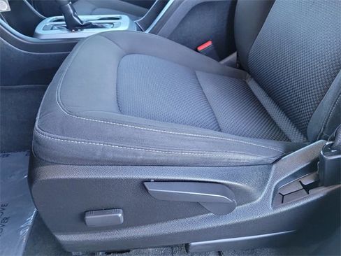 Used 2017 Chevrolet Colorado LT w/ LT Convenience Package image 19