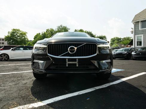 Used 2022 Volvo XC60 B5 Momentum AWD/4WD image 9
