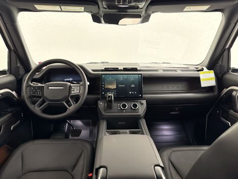 New 2026 Land Rover Defender 130 X-Dynamic SE AWD/4WD image 16