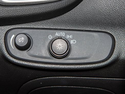 Used 2020 Chevrolet Trax LS image 26