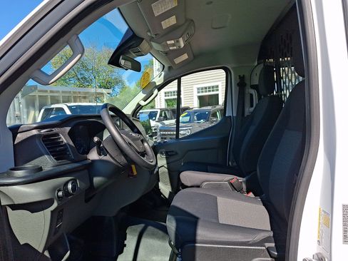 Used 2025 Ford Transit 250 Low Roof w/ Exterior Upgrade Package RWD image 14