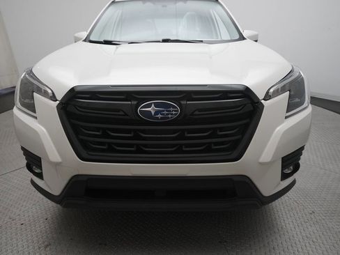 Used 2024 Subaru Forester Premium AWD/4WD image 22