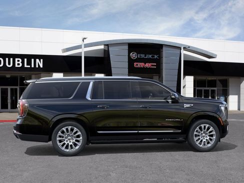 New 2026 GMC Yukon XL Denali w/ Denali Reserve Package AWD/4WD image 3