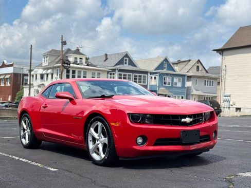 Used 2013 Chevrolet Camaro LT w/ RS Package RWD image 3