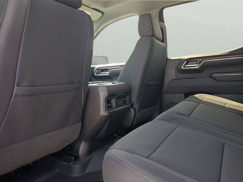 New 2026 Chevrolet Silverado 1500 LT Trail Boss AWD/4WD image 9