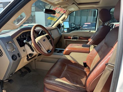 Used 2012 Ford F350 King Ranch w/ King Ranch w/Chrome Pkg AWD/4WD image 2