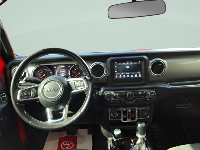 Used 2019 Jeep Wrangler Unlimited Sahara AWD/4WD image 13