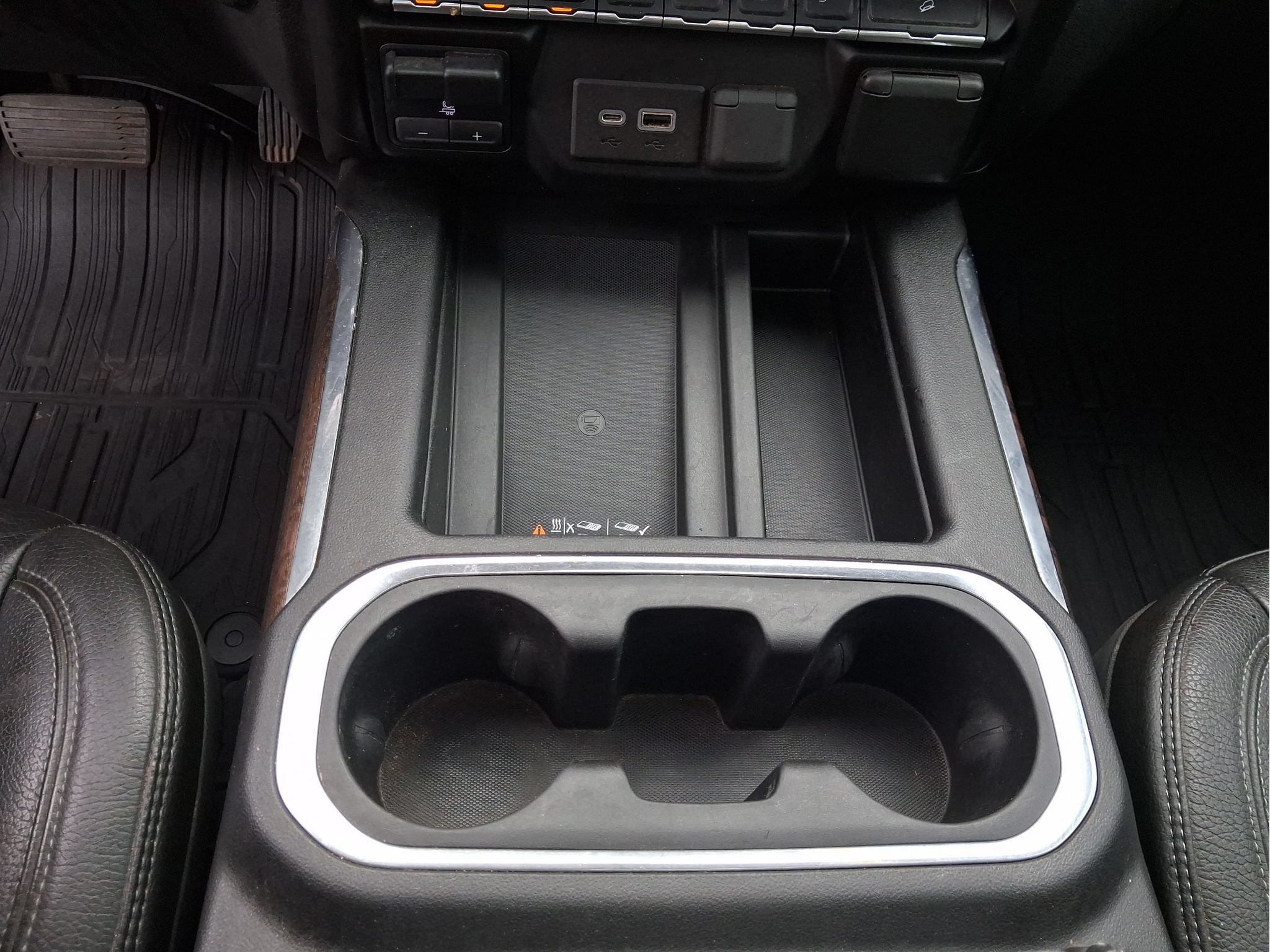 Used 2019 GMC Sierra 1500 Denali w/ Driver Alert Package II AWD/4WD image 14