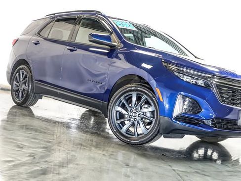 Certified 2023 Chevrolet Equinox RS w/ LPO, Floor Liner Package FWD image 5
