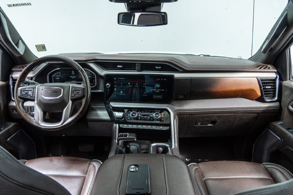 Used 2023 GMC Sierra 1500 Denali AWD/4WD image 21