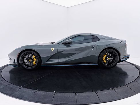 Used 2023 Ferrari 812 GTS RWD image 21