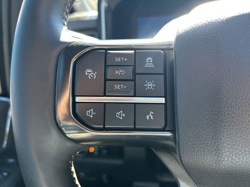 Used 2024 Ford F250 Platinum w/ FX4 Off-Road Package AWD/4WD image 57