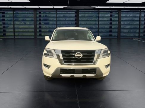 Used 2021 Nissan Armada SL image 3