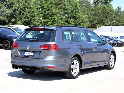 Used 2015 Volkswagen Golf TDI S FWD image 7