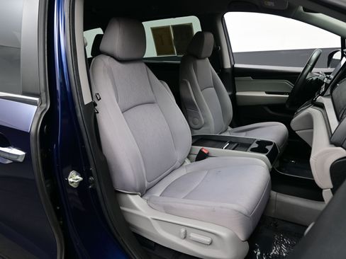 Used 2019 Honda Odyssey EX image 14