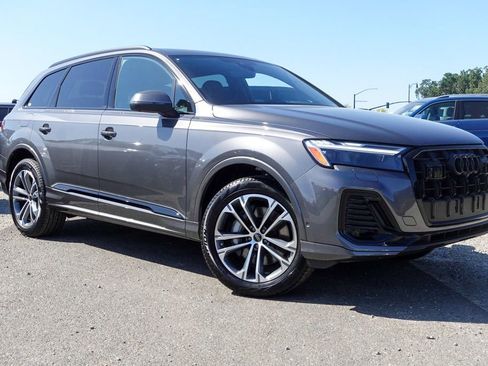 New 2025 Audi Q7 2.0T Premium Plus image 3
