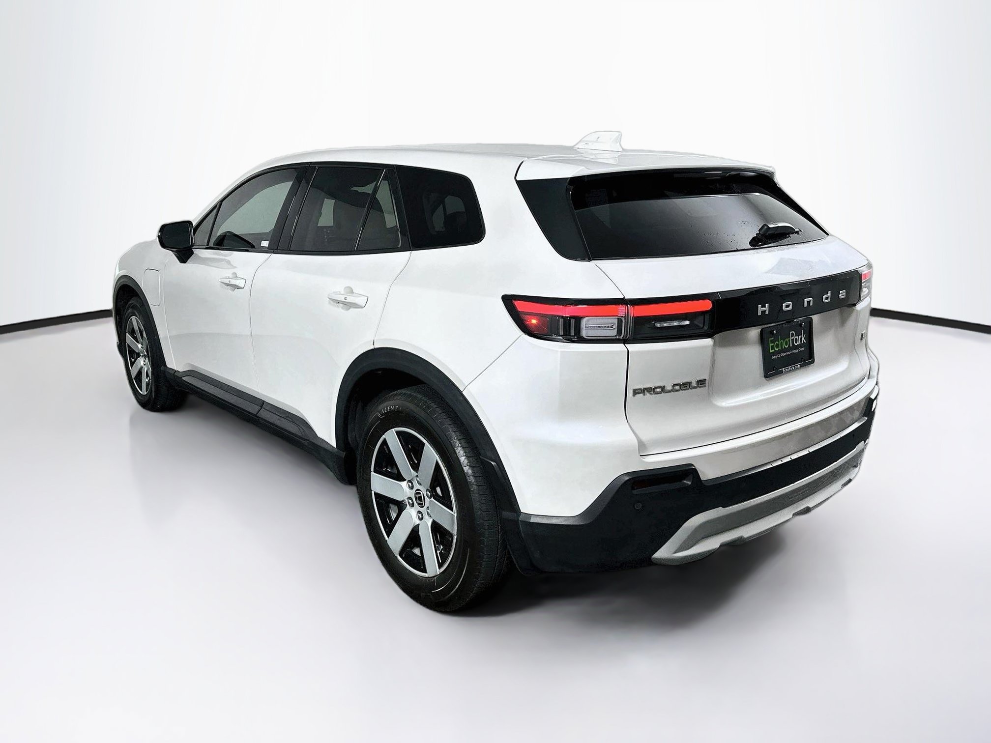 Used 2024 Honda Prologue EX image 5